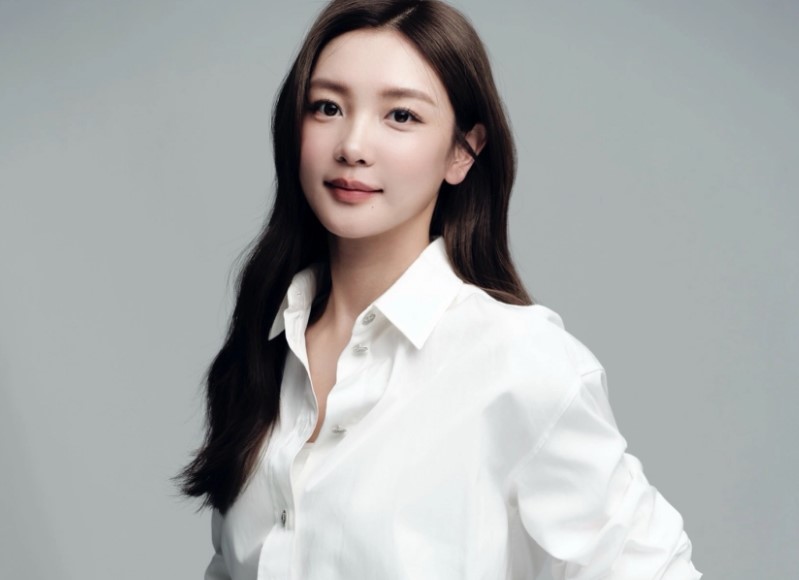 修正药业集团品牌中心总经理胡樱馨拟获评第九届斯贝瑞奖2026年度品牌经济创新人物